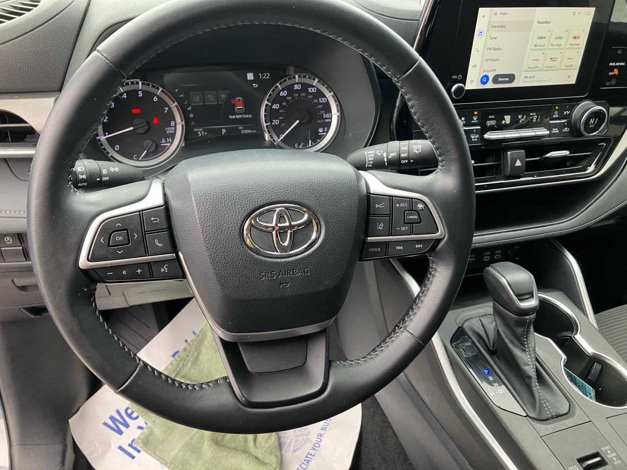 Toyota Highlander LE 2023