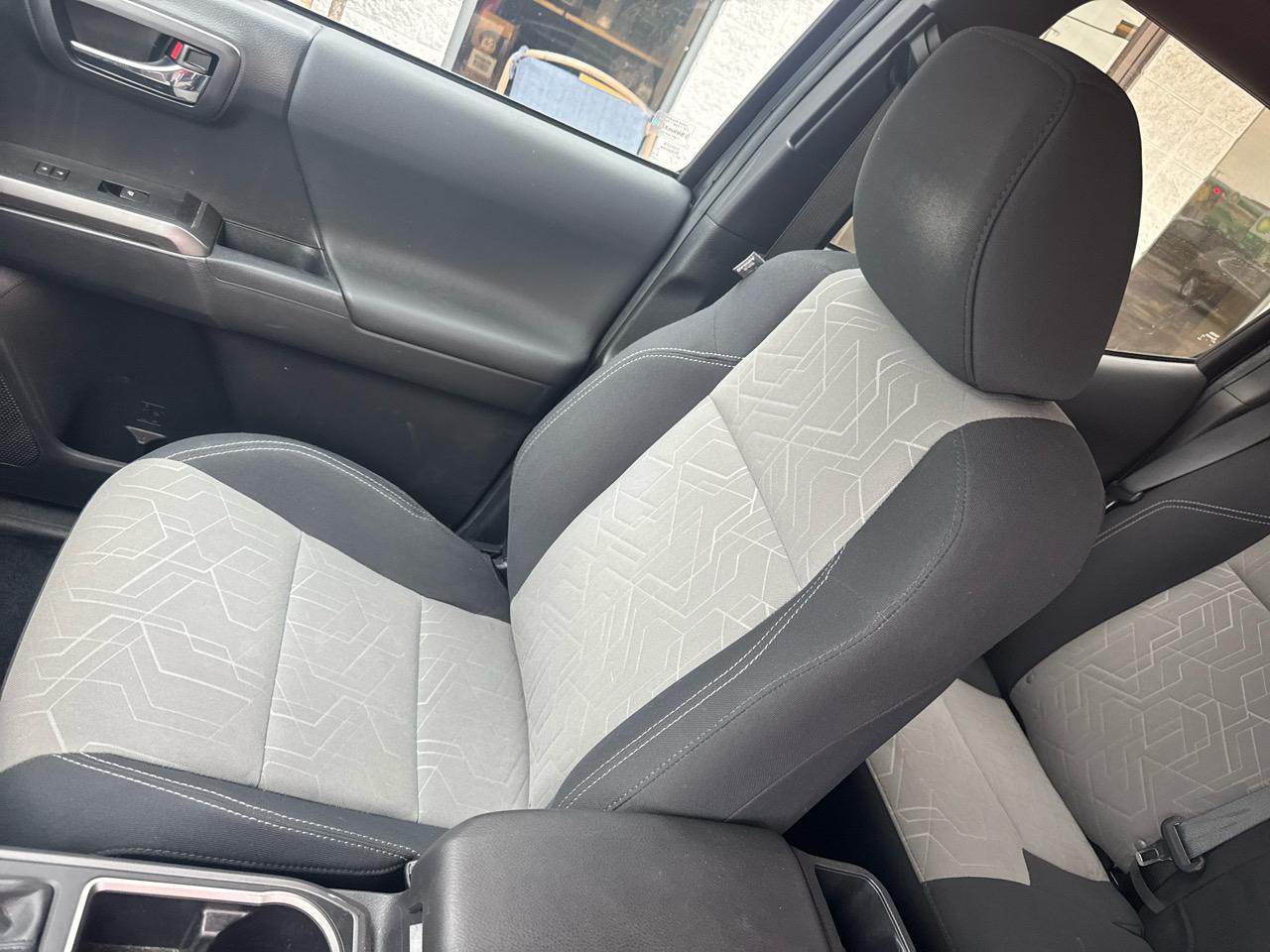 Toyota Tacoma TRD Sport Double Cab 6' Bed V6 4x4 AT (Natl) 2022