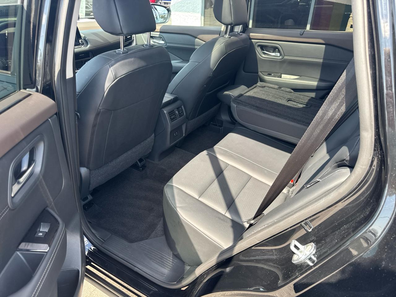 Nissan Rogue SV AWD 2023