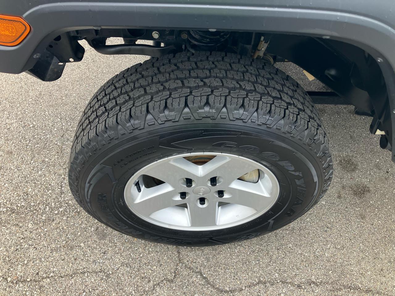 Jeep Wrangler Sport 4WD 2019