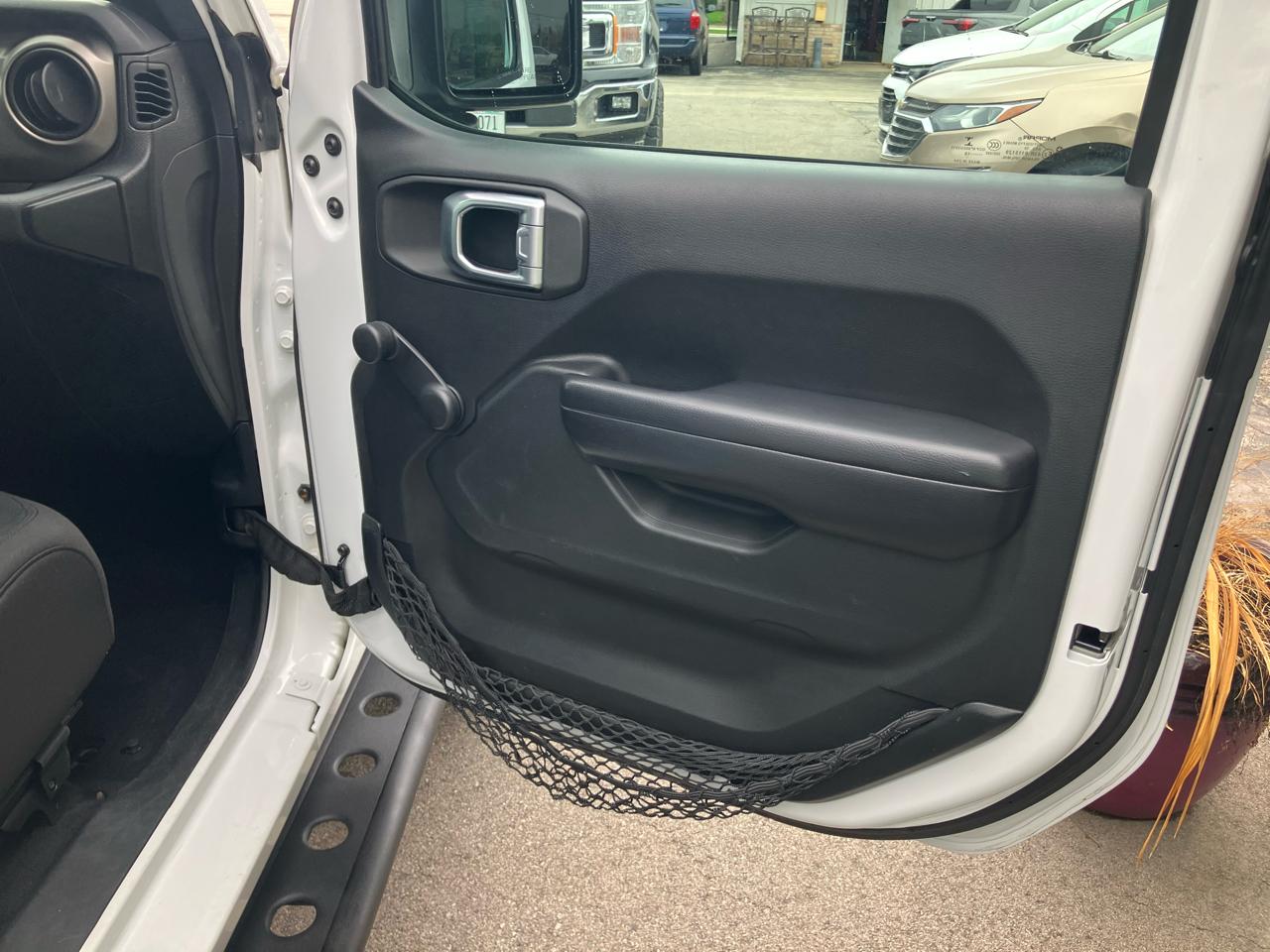 Jeep Wrangler Sport 4WD 2019