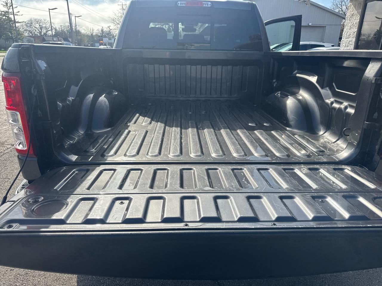 RAM 1500 Big Horn Quad Cab 4WD 2022