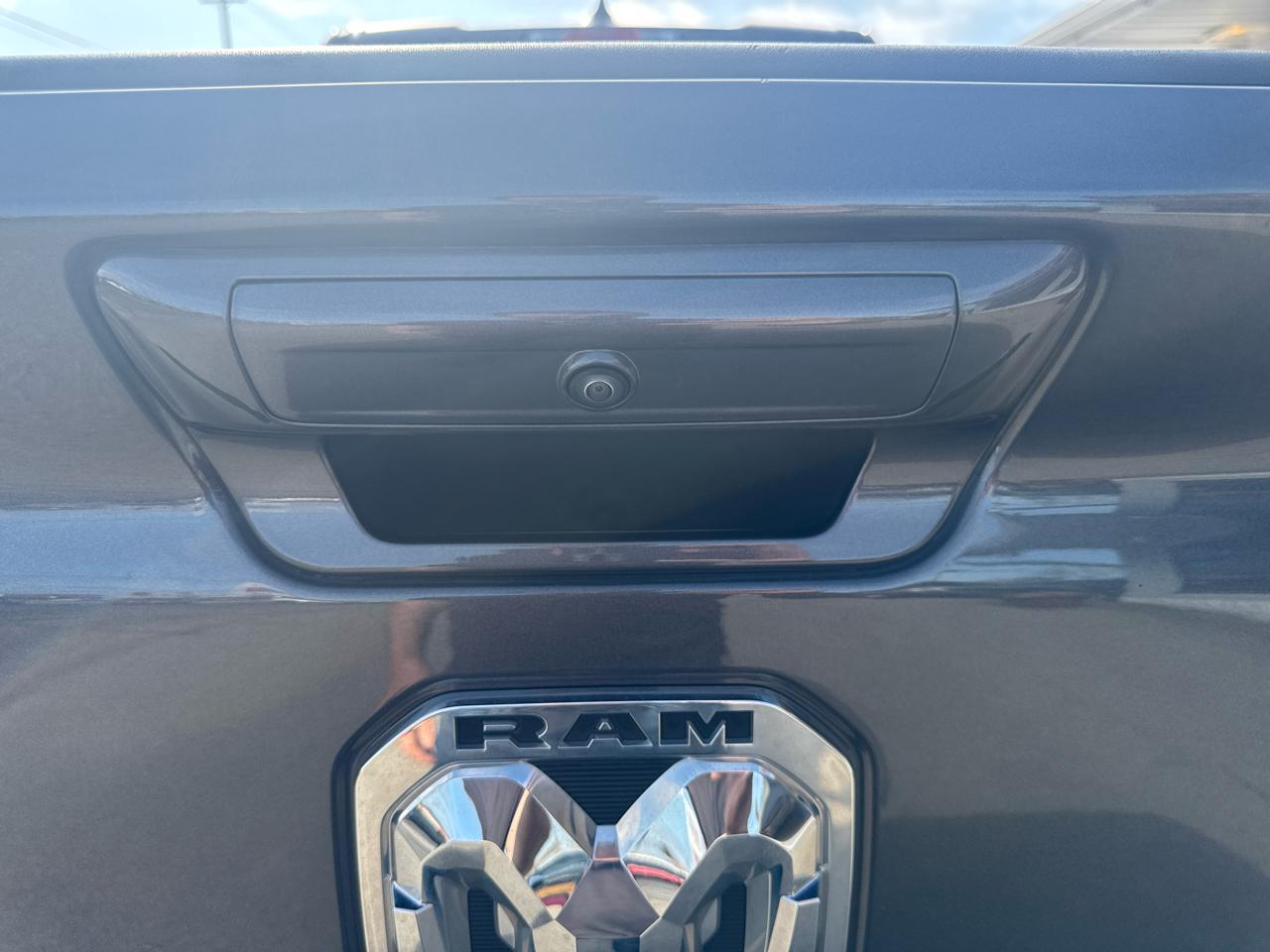 RAM 1500 Big Horn Quad Cab 4WD 2022