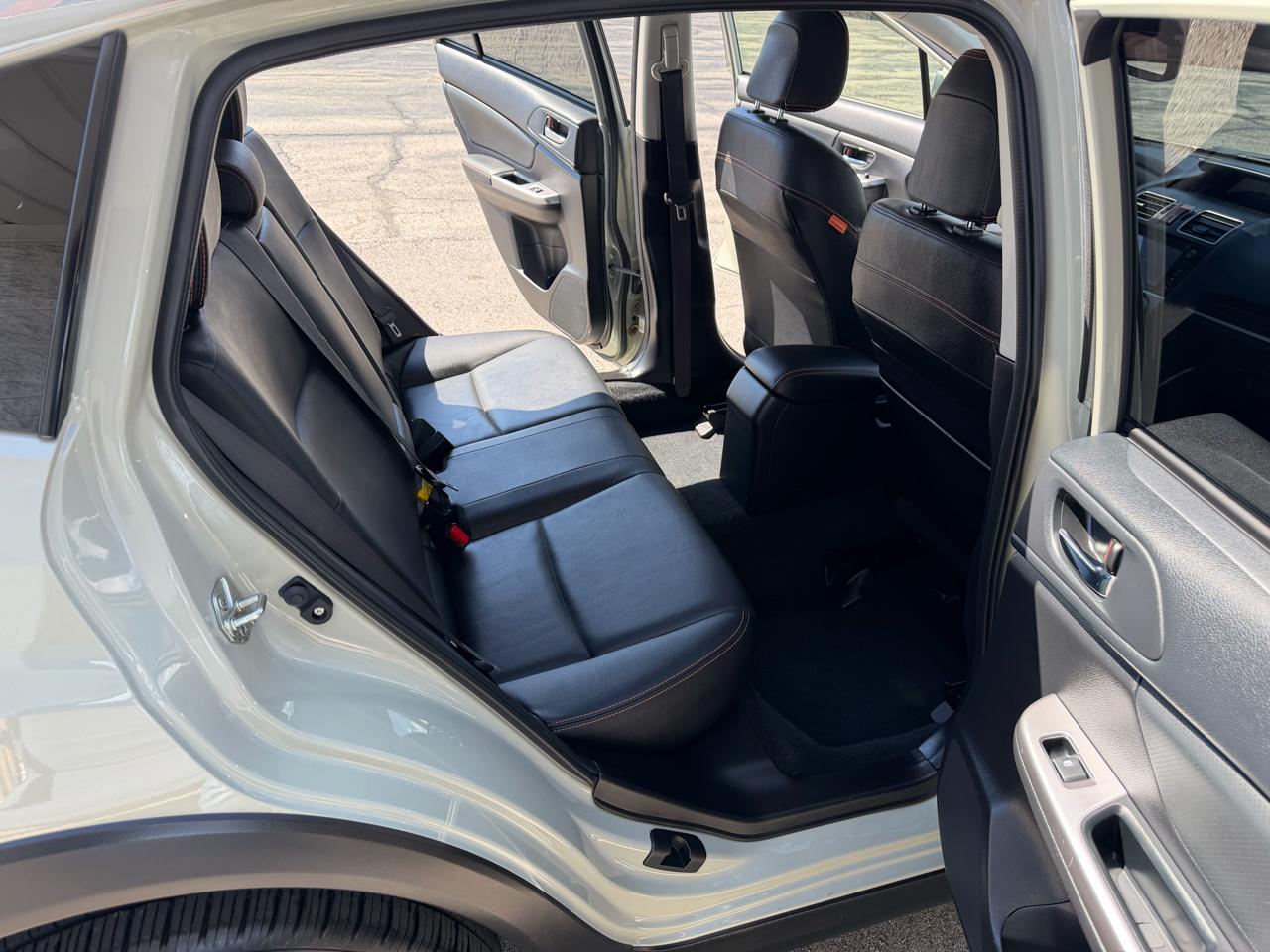 Subaru Crosstrek 2.0i Limited PZEV CVT 2016