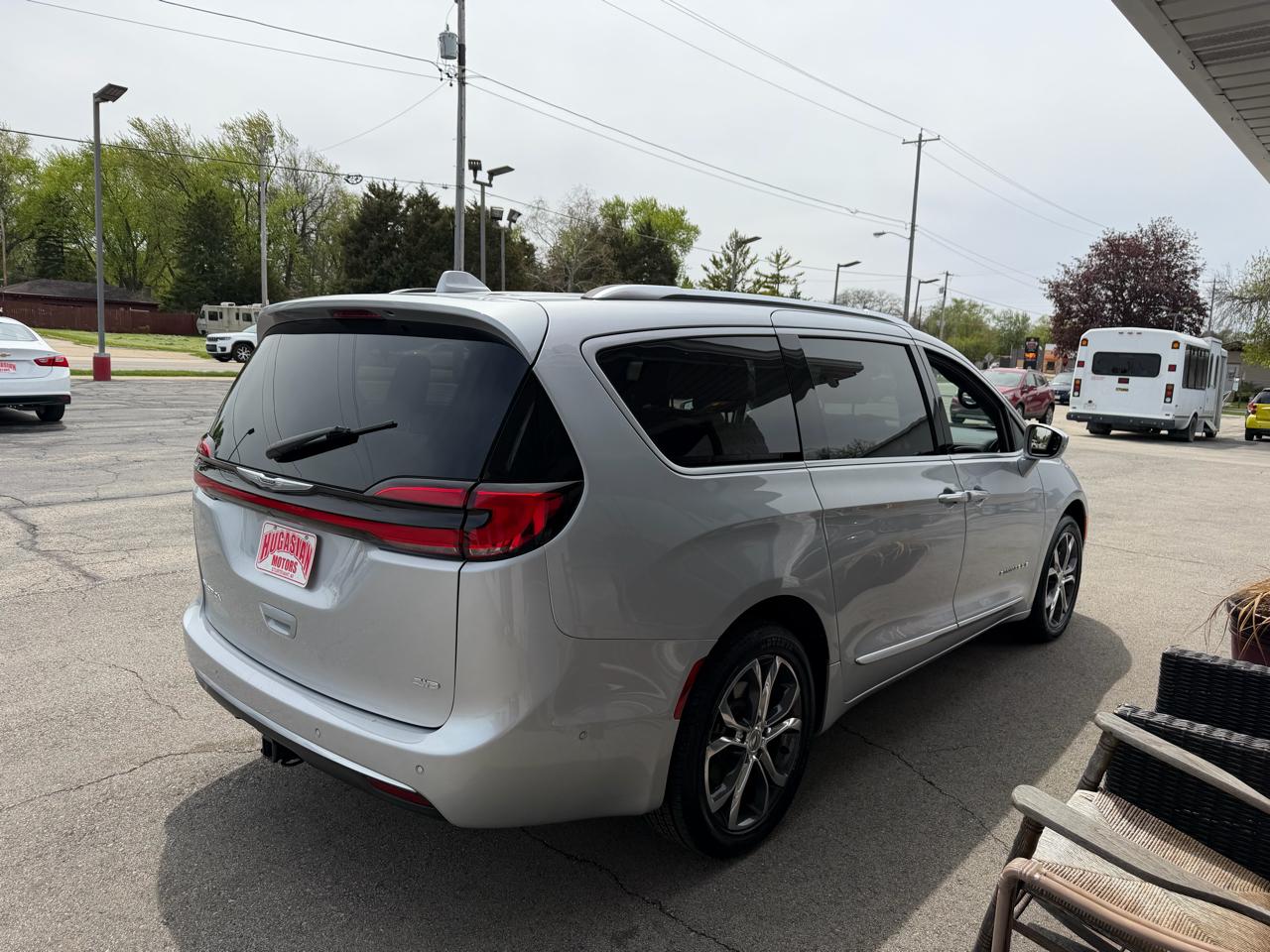 Chrysler Pacifica Pinnacle AWD 2022