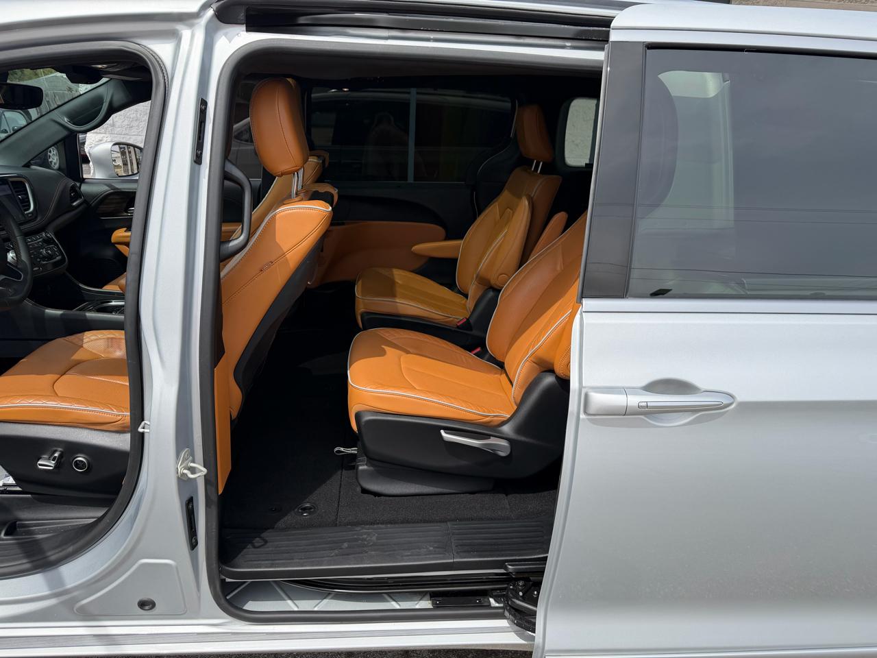 Chrysler Pacifica Pinnacle AWD 2022