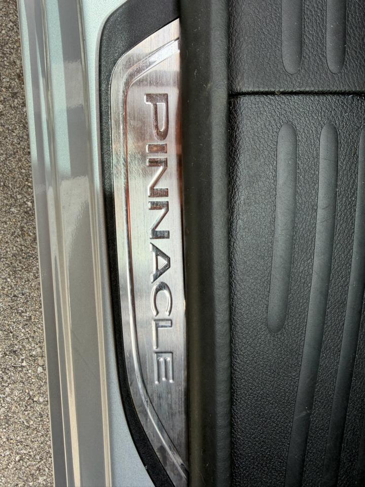 Chrysler Pacifica Pinnacle AWD 2022