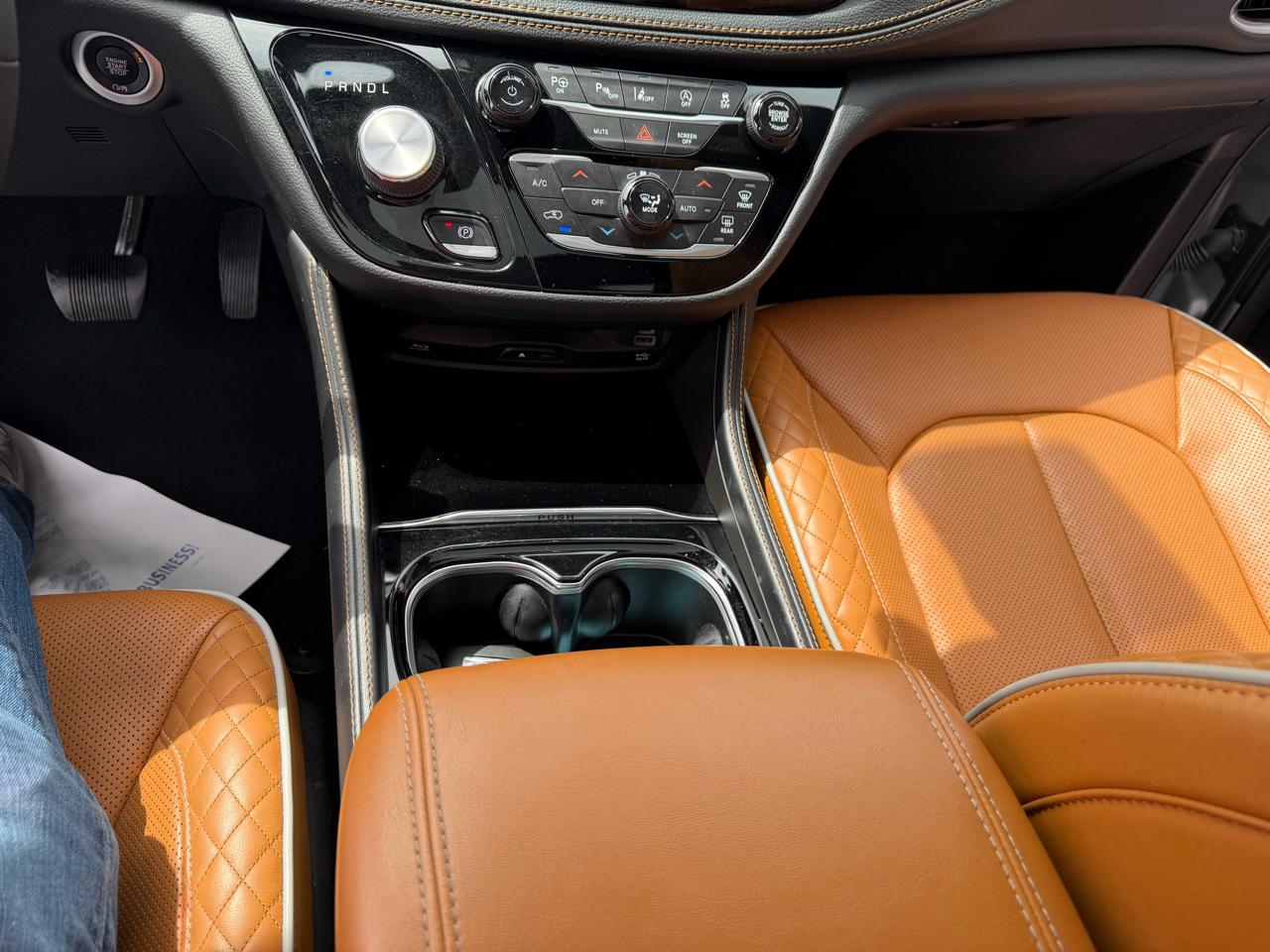 Chrysler Pacifica Pinnacle AWD 2022