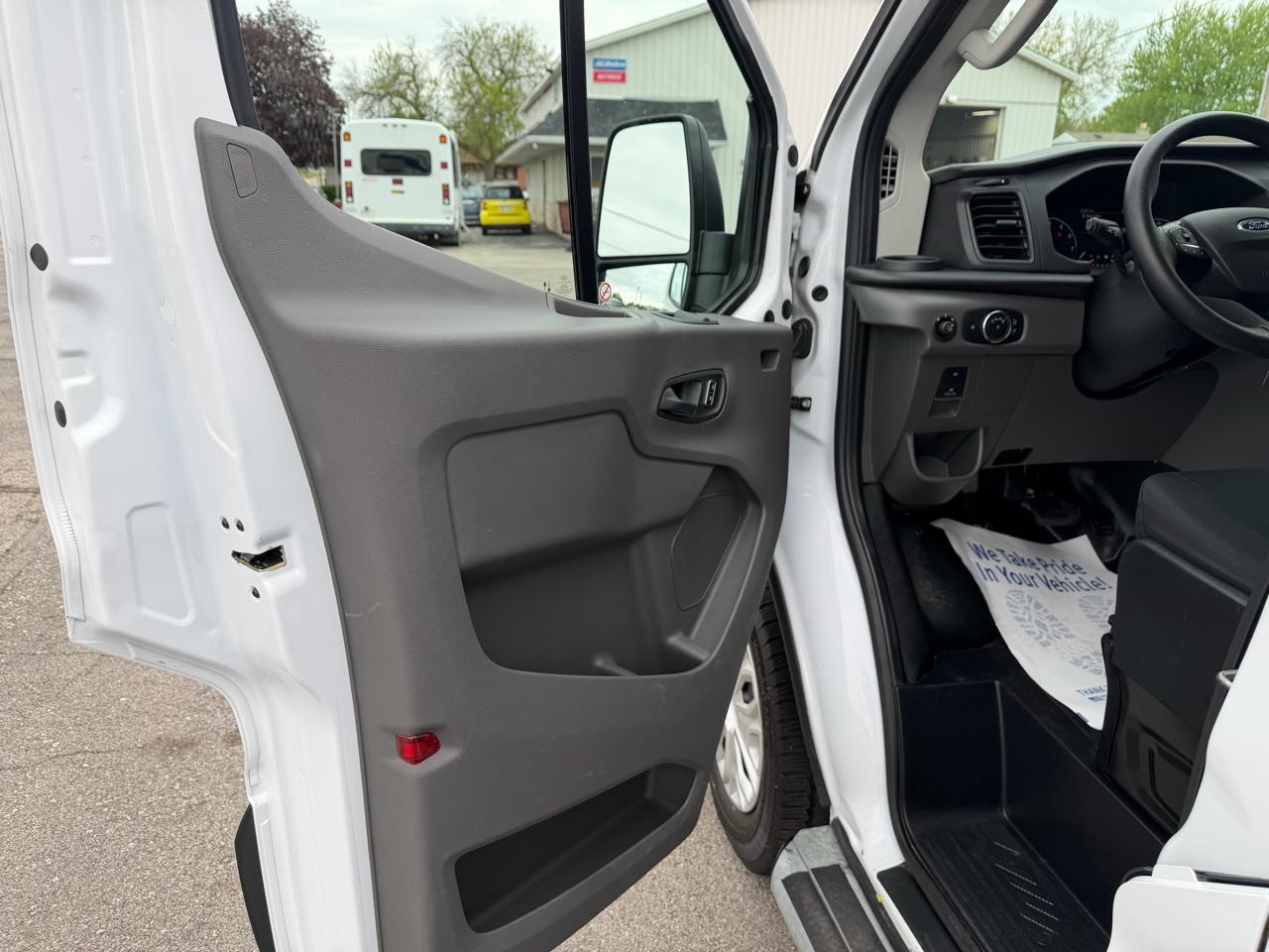Ford Transit 250 Van 2024