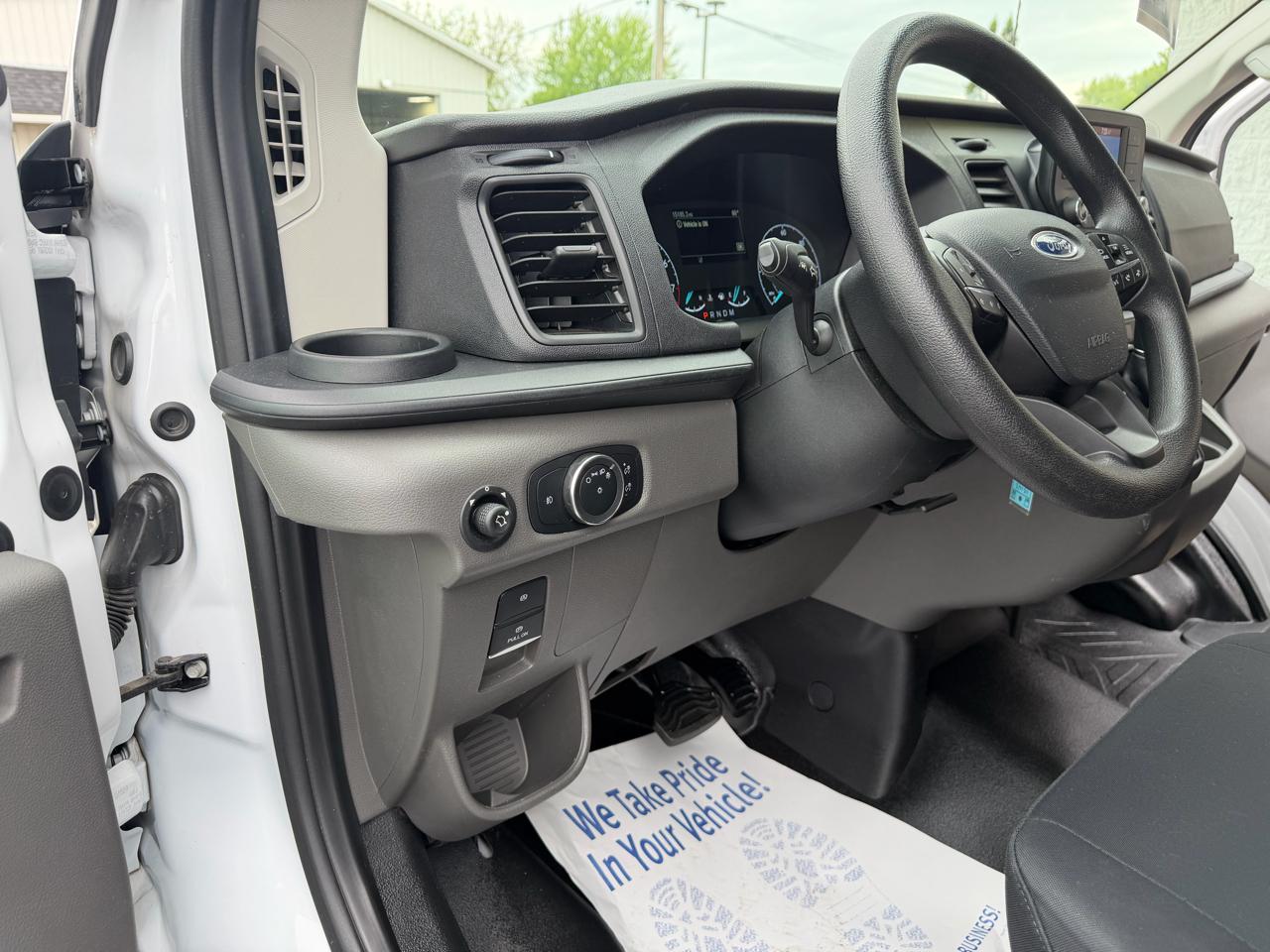 Ford Transit 250 Van 2024