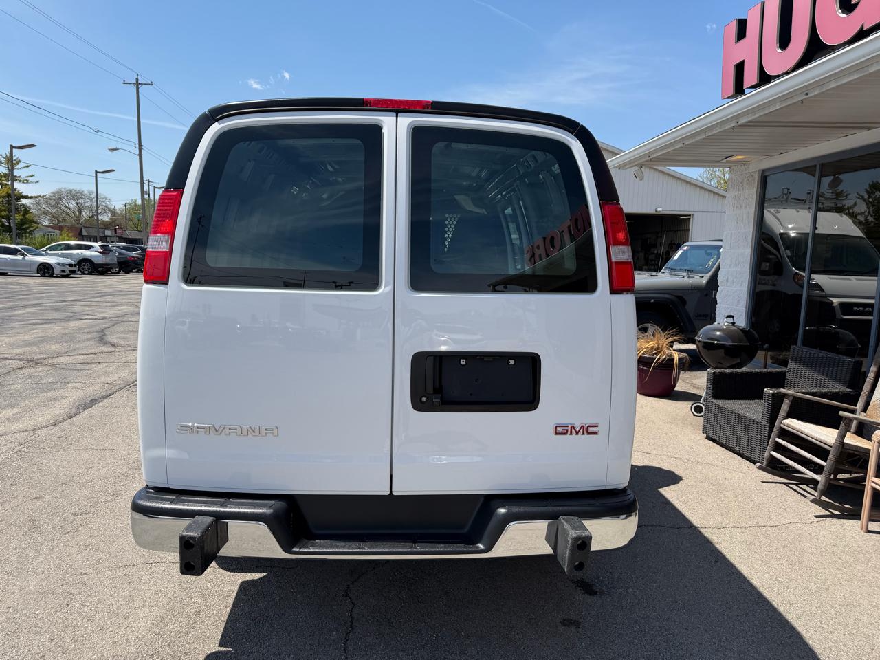 GMC Savana G2500 Cargo 2024