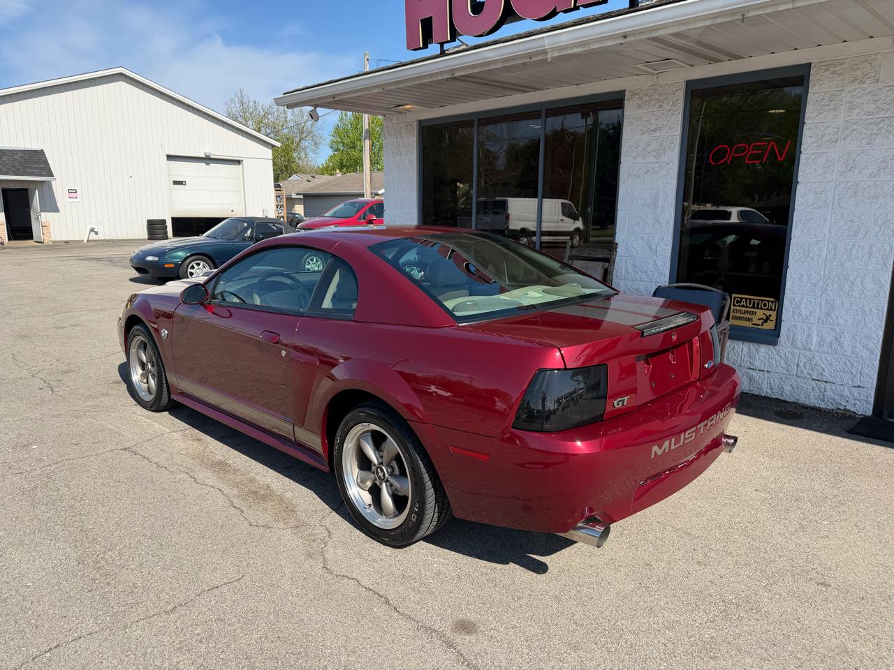 Ford Mustang GT Premium Coupe 2004