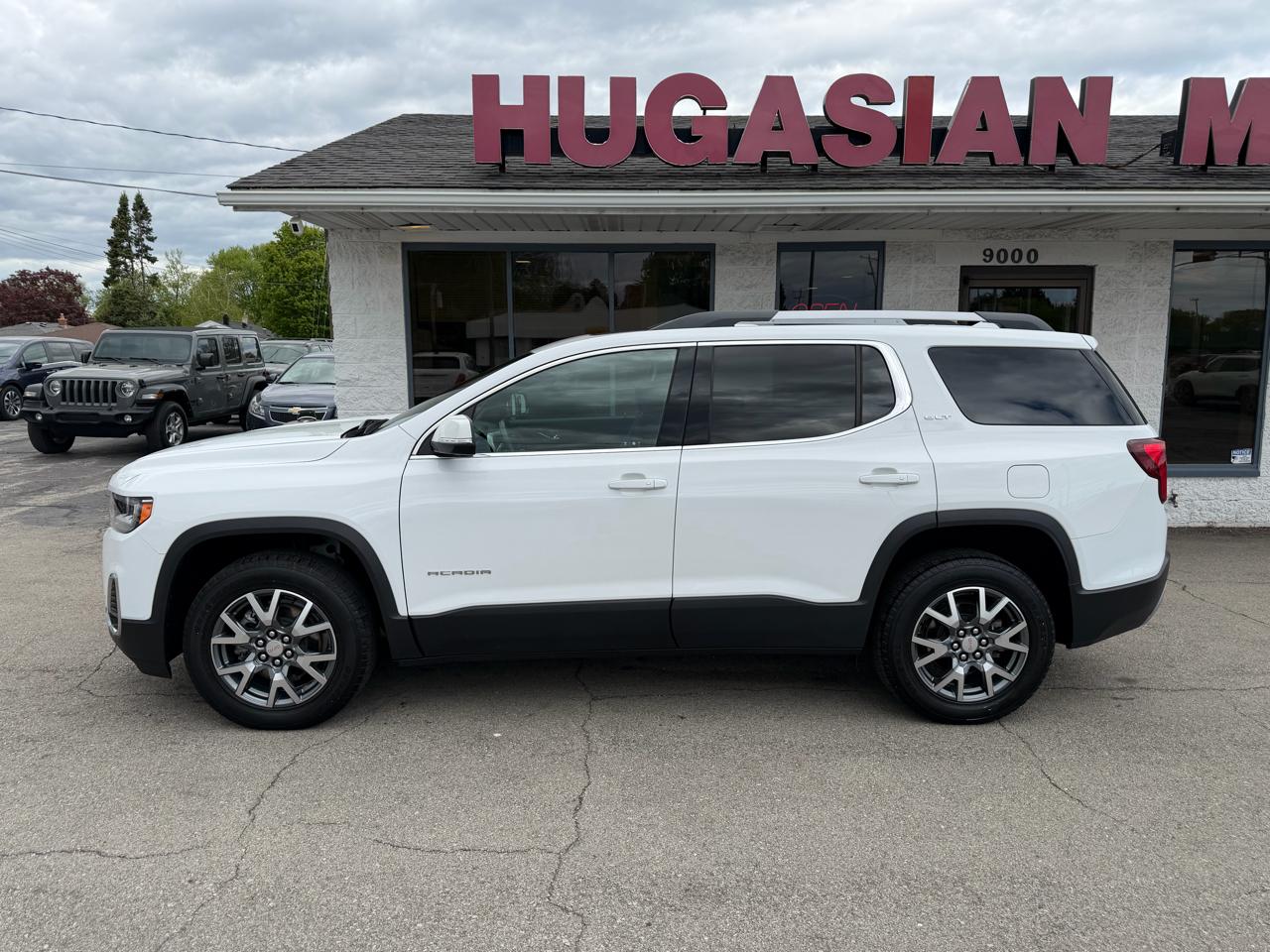 GMC Acadia SLT AWD 2023