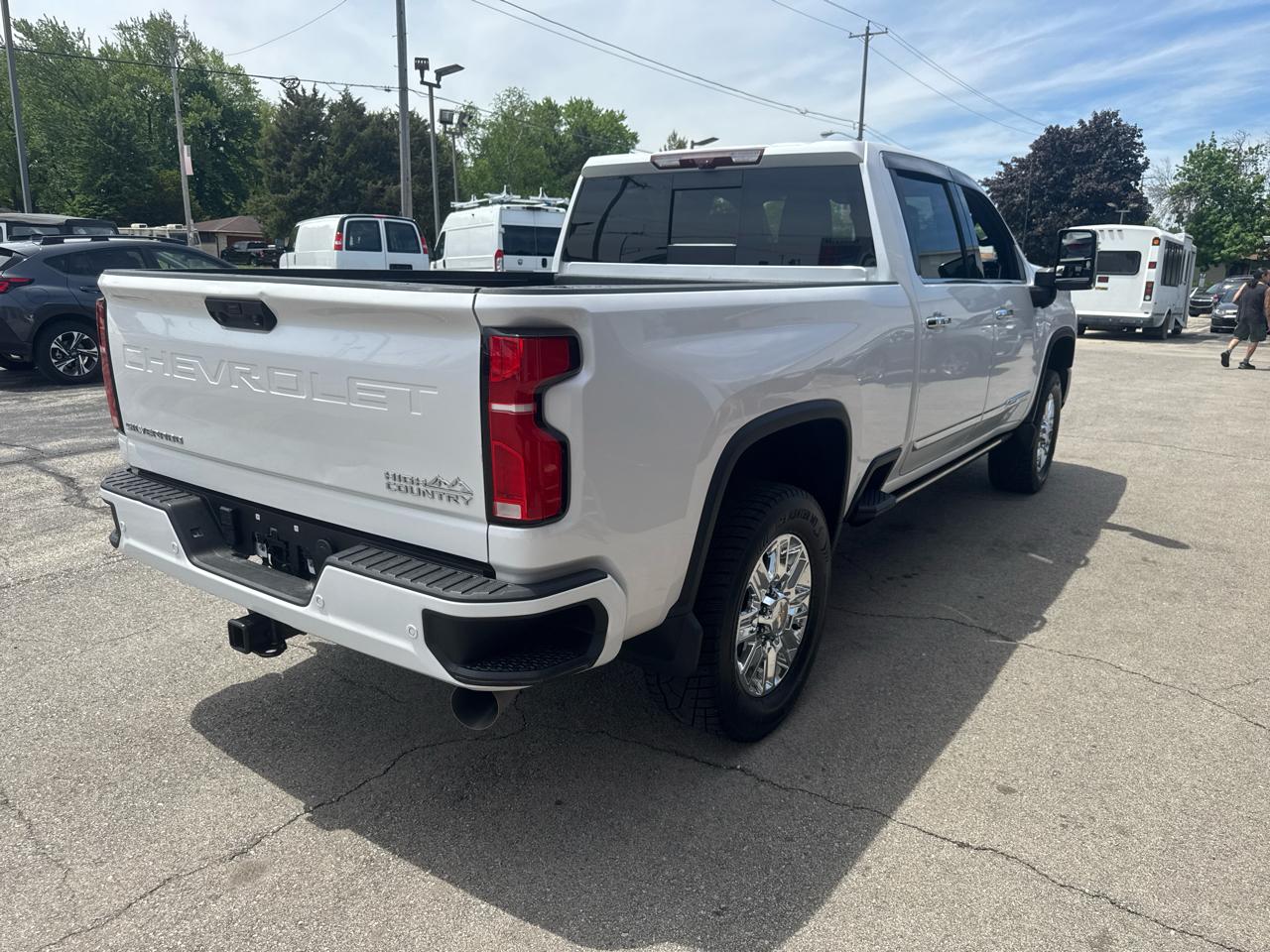 Chevrolet Silverado 2500HD High Country Crew Cab Short Box 4WD 2024