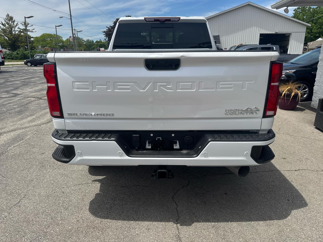 Chevrolet Silverado 2500HD High Country Crew Cab Short Box 4WD 2024