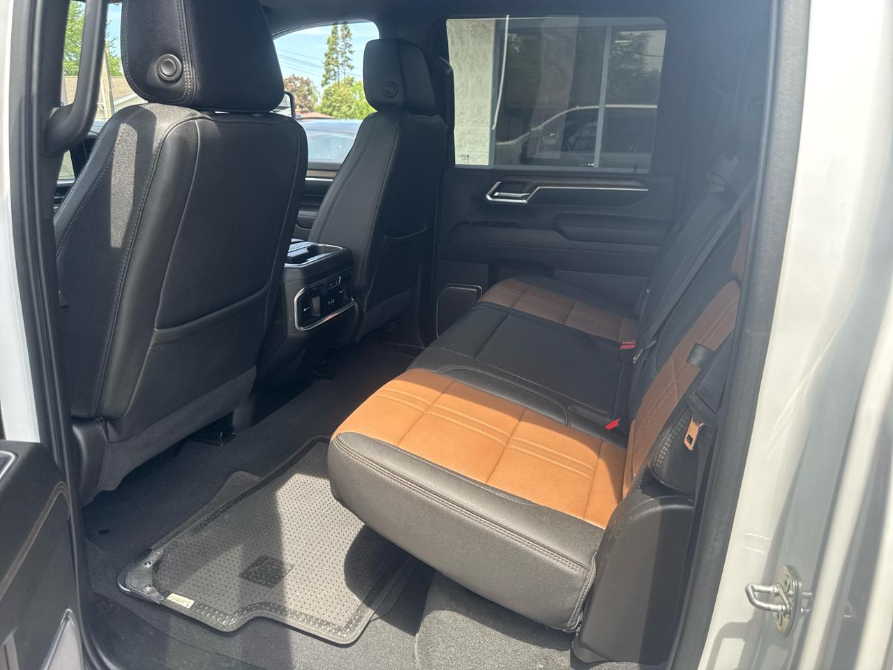Chevrolet Silverado 2500HD High Country Crew Cab Short Box 4WD 2024