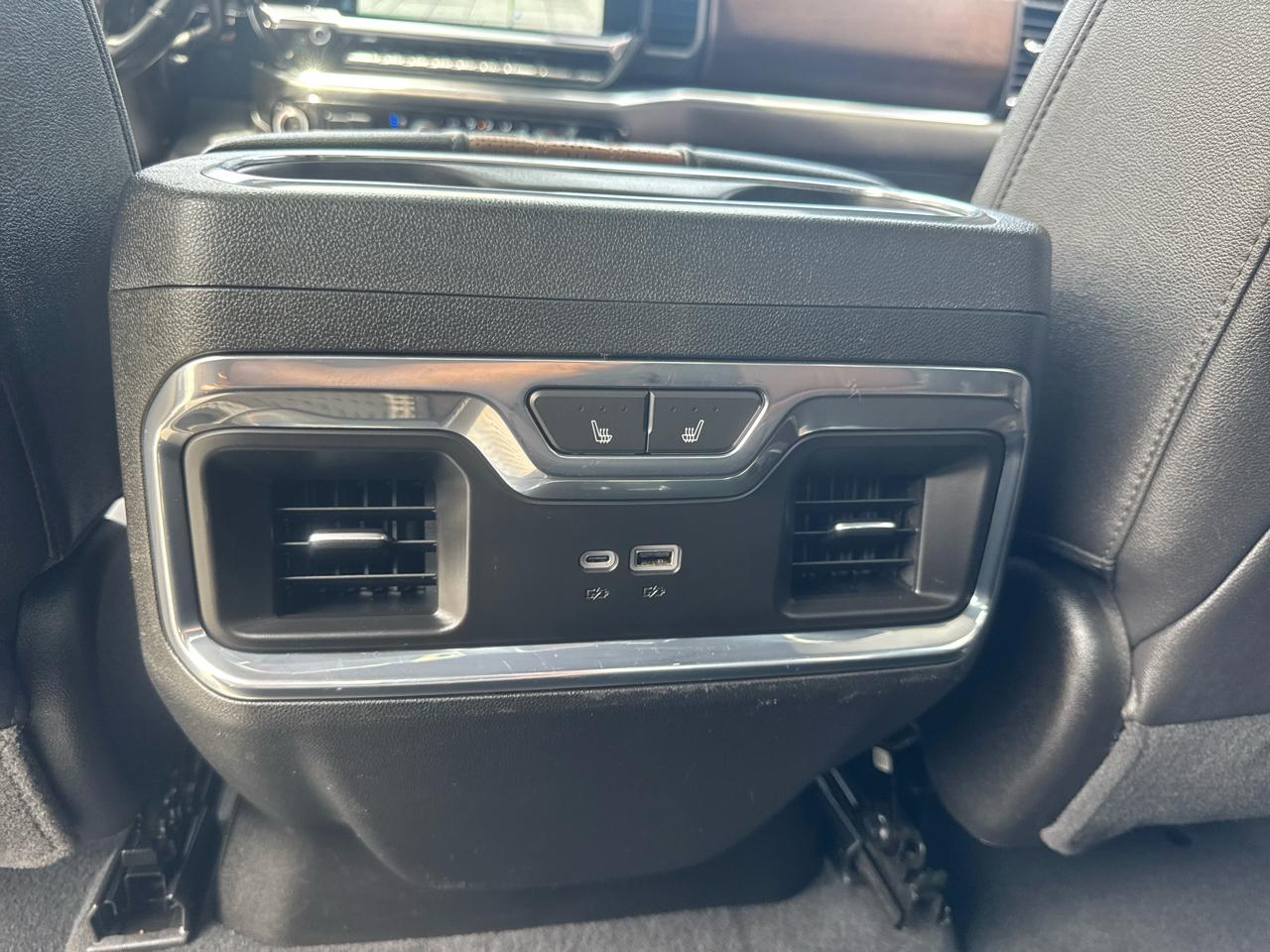 Chevrolet Silverado 2500HD High Country Crew Cab Short Box 4WD 2024