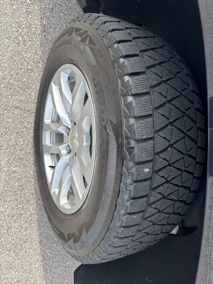 Chevrolet Tahoe LS 4WD 2023