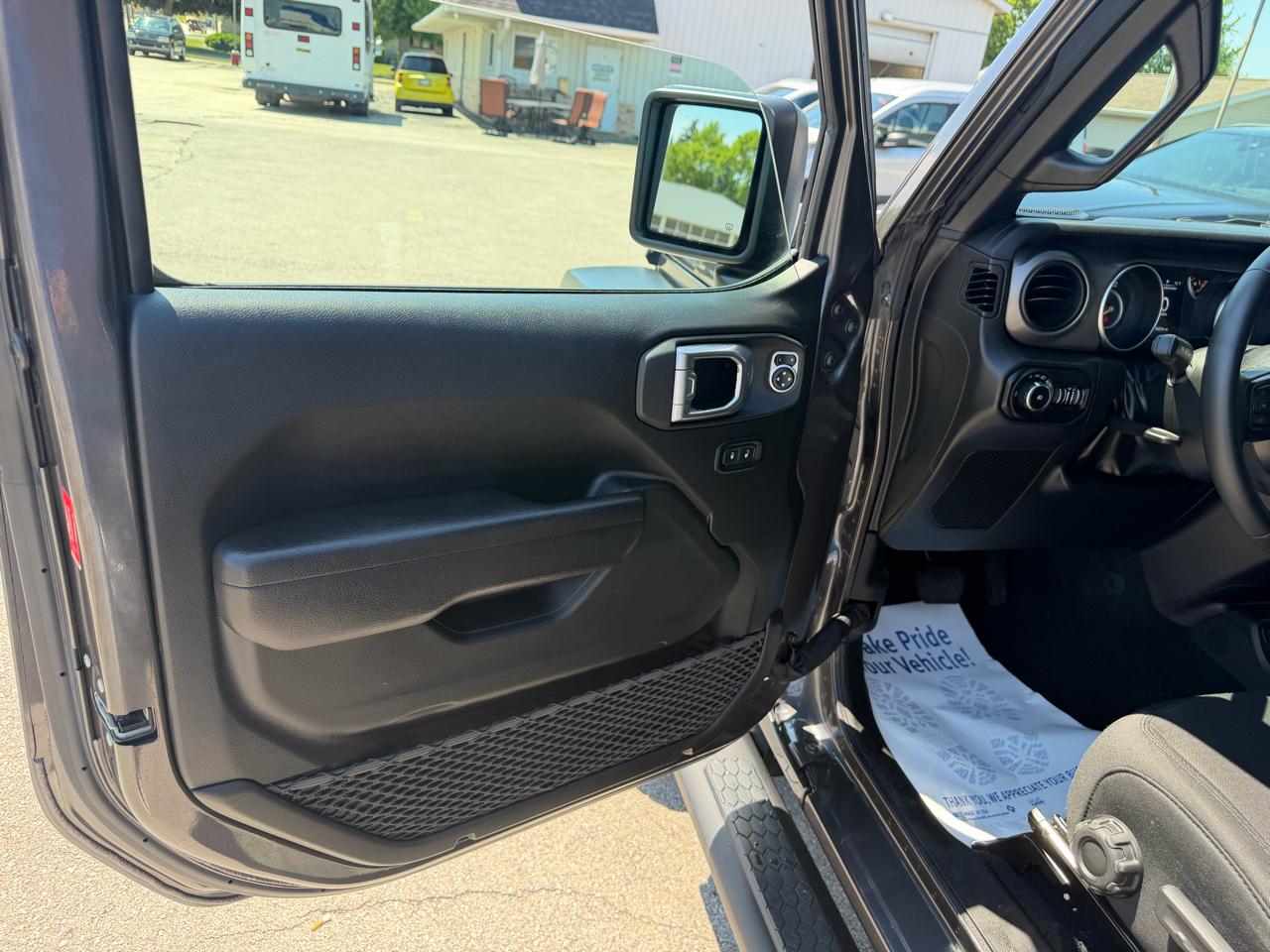 Jeep Wrangler Unlimited Sport 2022