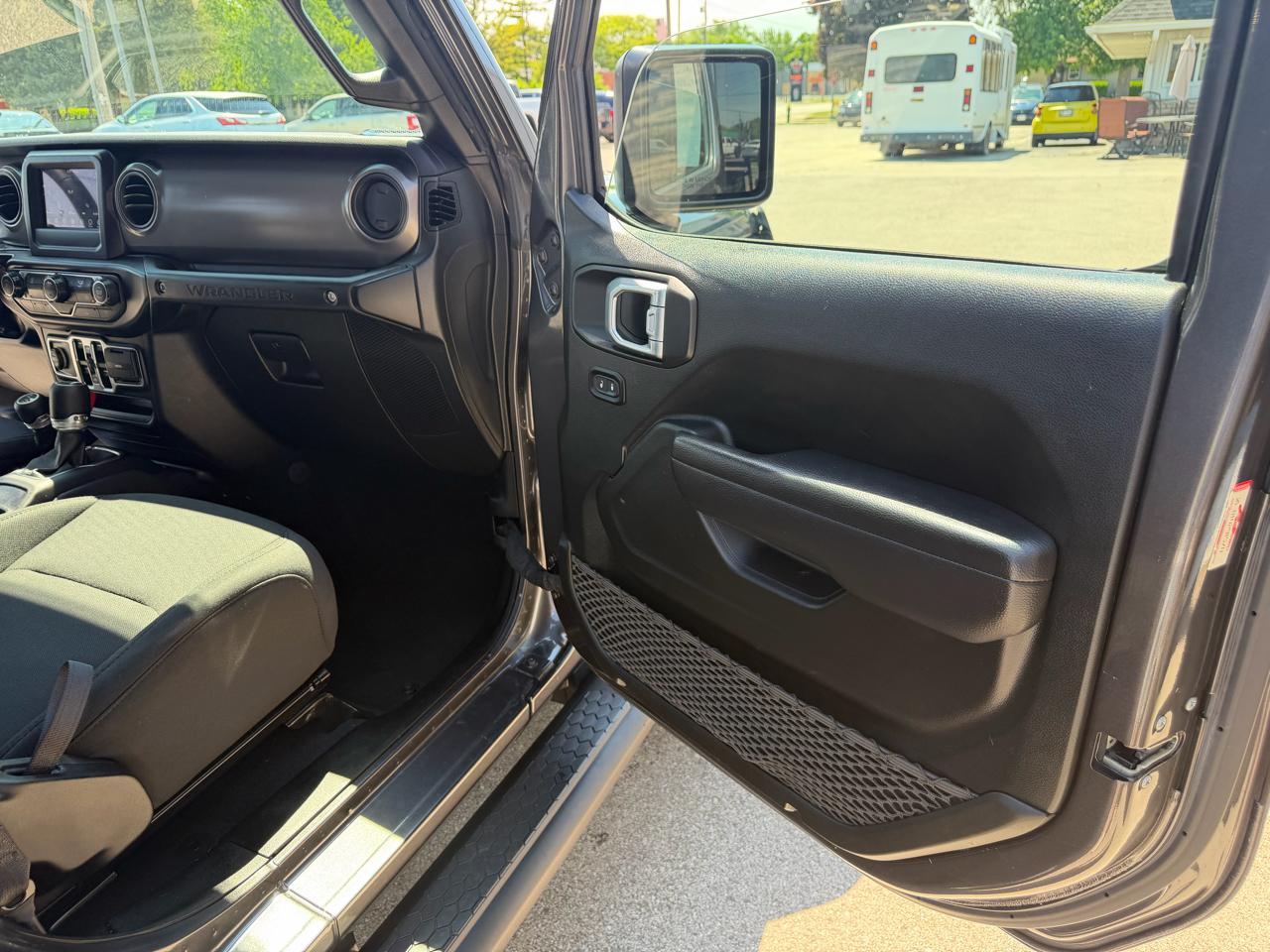 Jeep Wrangler Unlimited Sport 2022