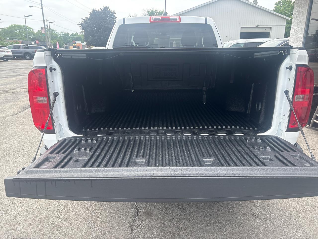 Chevrolet Colorado Work Truck Ext. Cab 4WD 2022