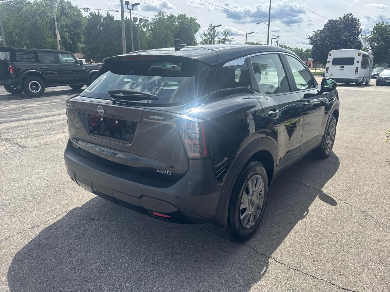 Nissan Kicks S 4WD 2025