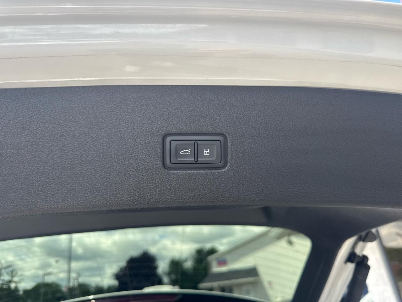 Audi Q8 3.0 TFSI Premium Plus quattro 2024