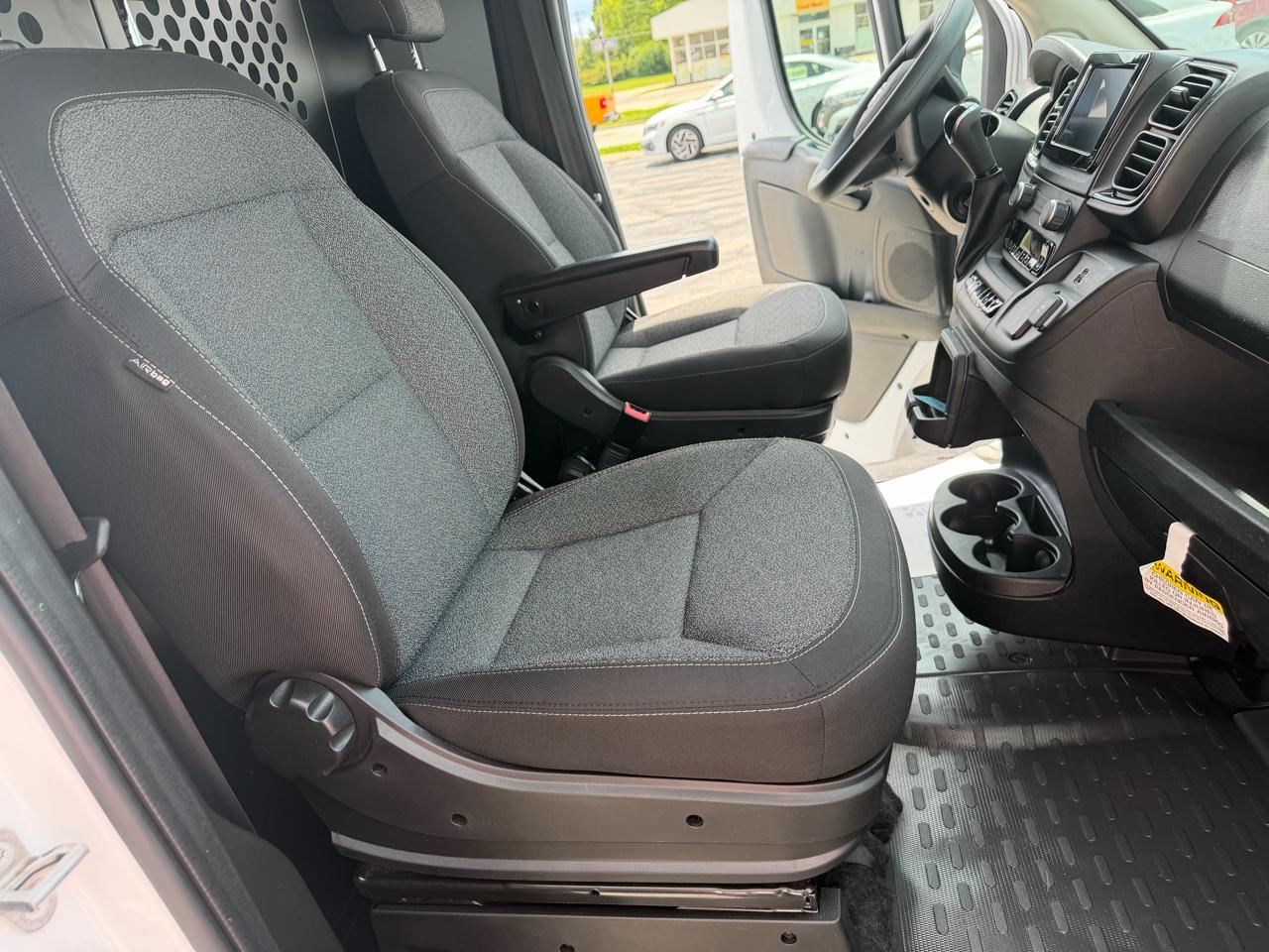 RAM Promaster 2500 Low Roof 2025