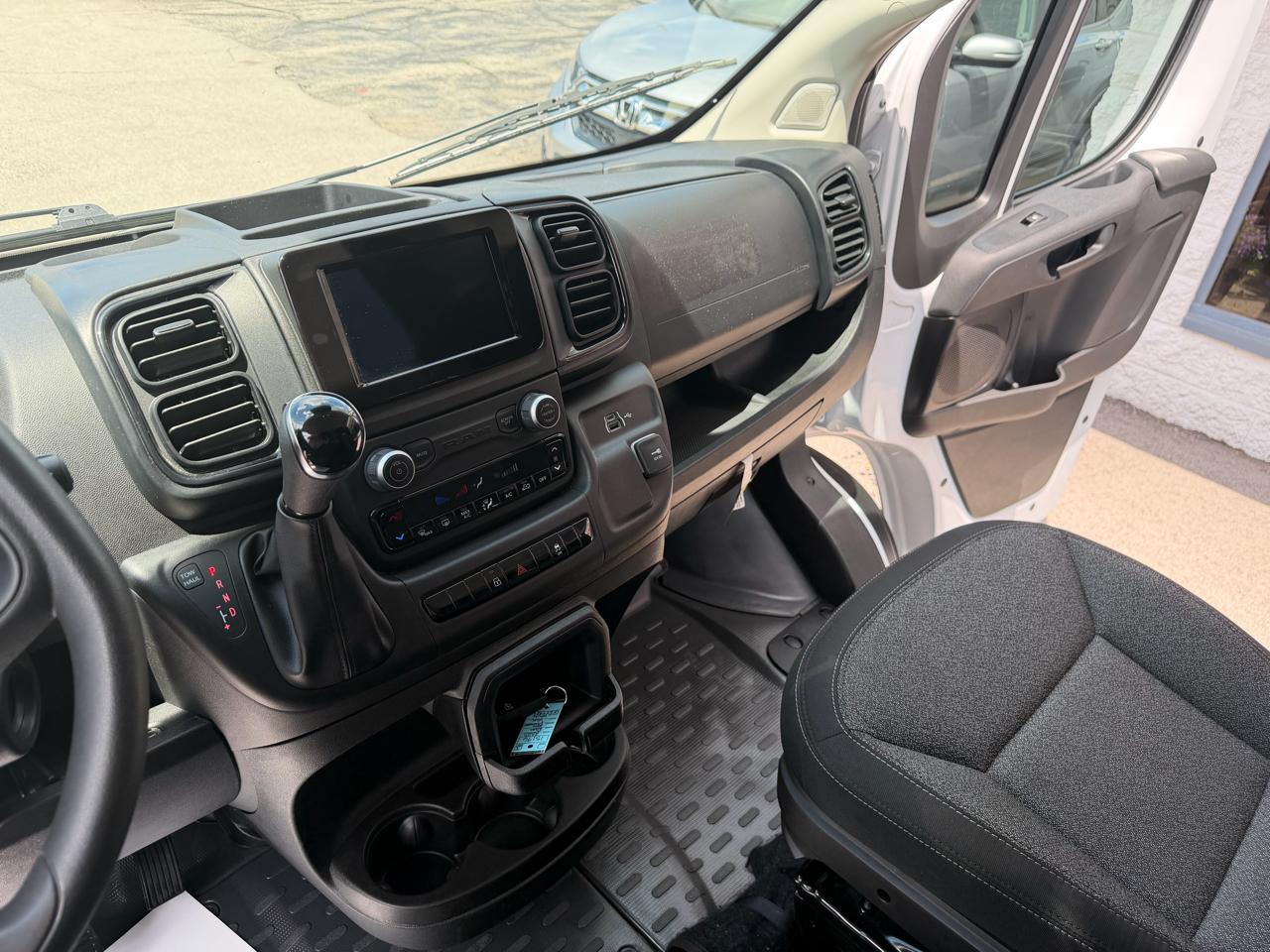 RAM Promaster 2500 Low Roof 2025
