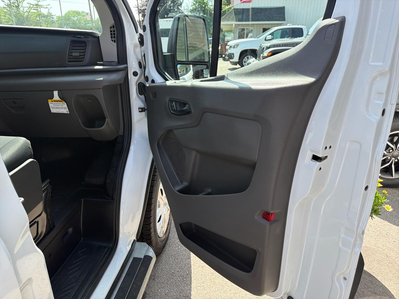 2025 Ford Transit Van Base - Photo 12