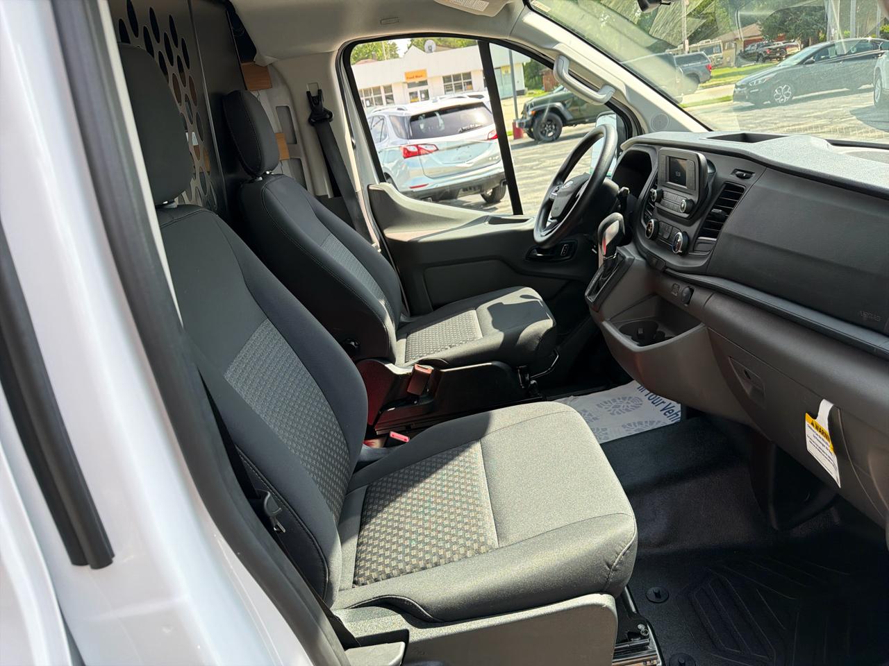 2025 Ford Transit Van Base - Photo 13