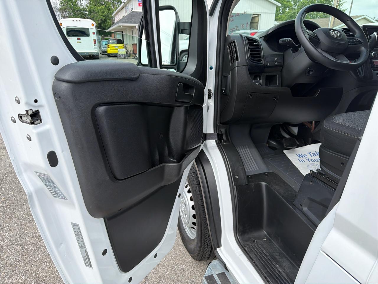 RAM Promaster 2500 Low Roof 2025