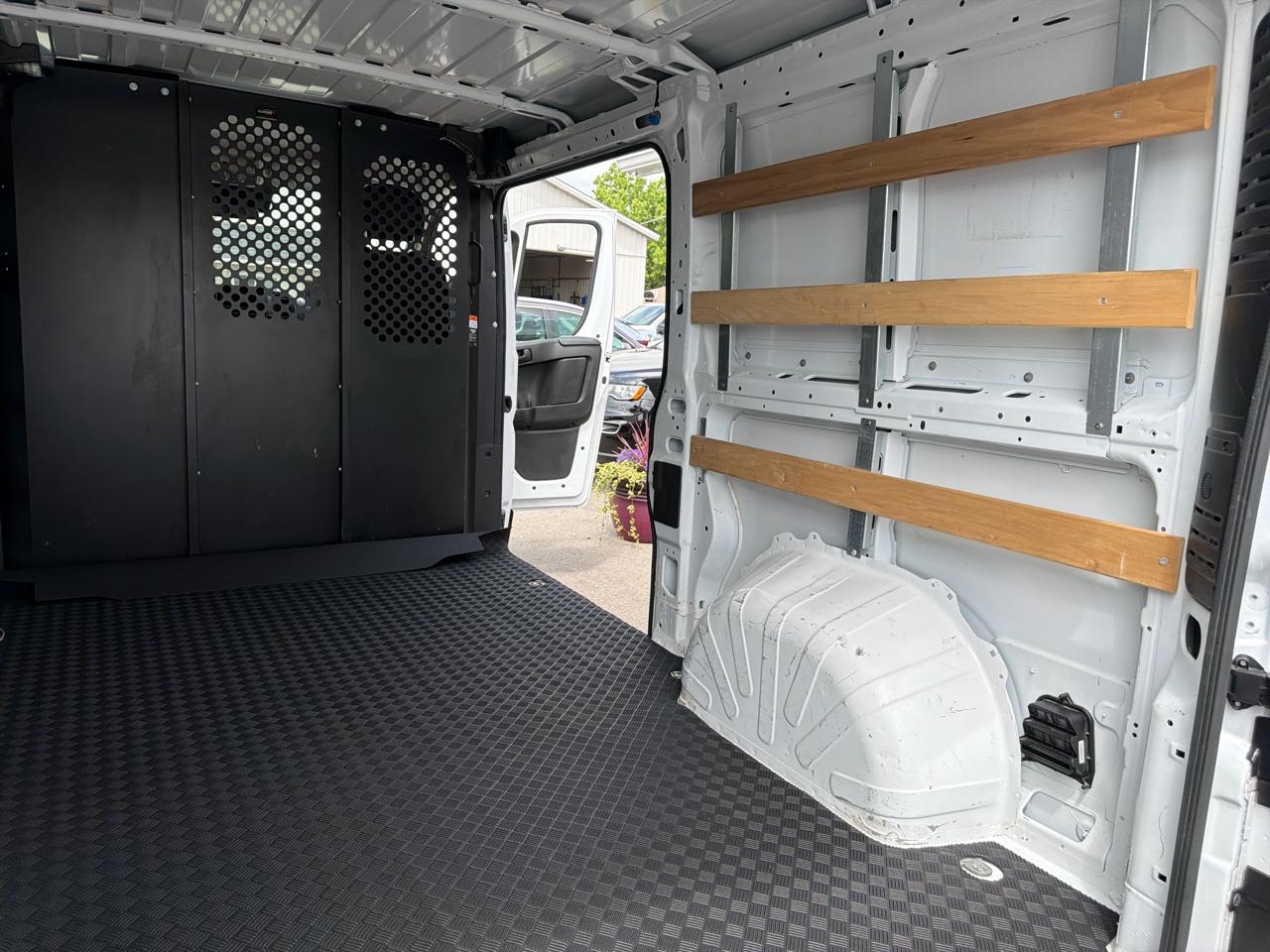 RAM Promaster 2500 Low Roof 2025