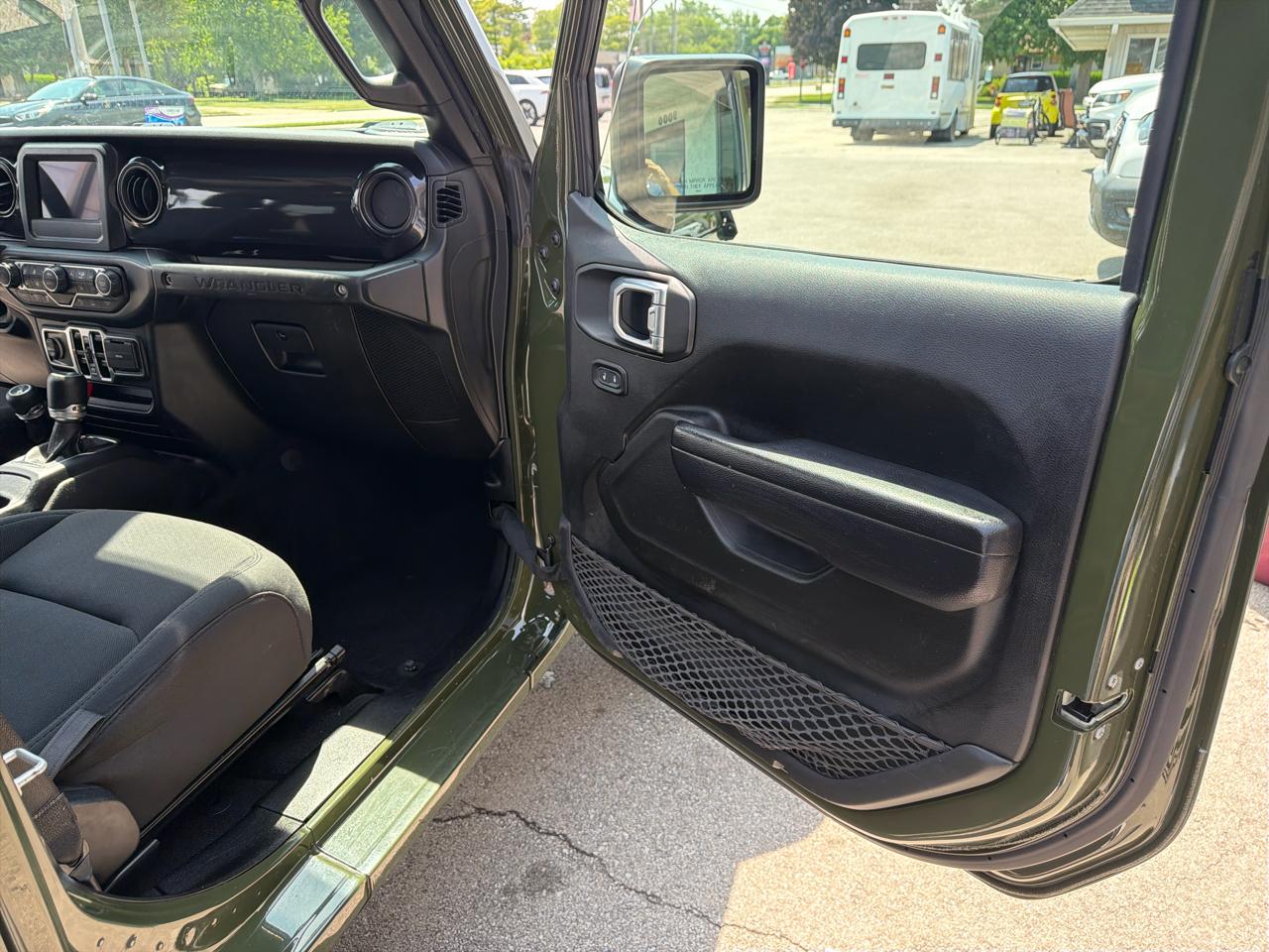 Jeep Wrangler Unlimited Sport Altitude 2023