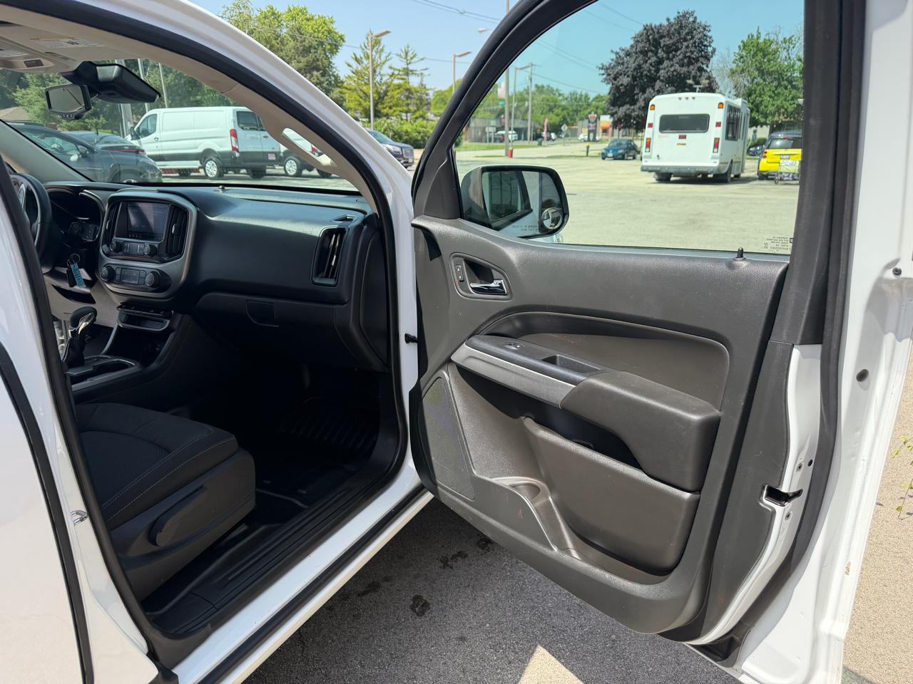 Chevrolet Colorado LT Ext. Cab 2WD 2022