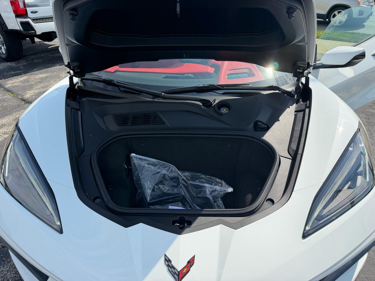 Chevrolet Corvette Stingray Convertible  2024