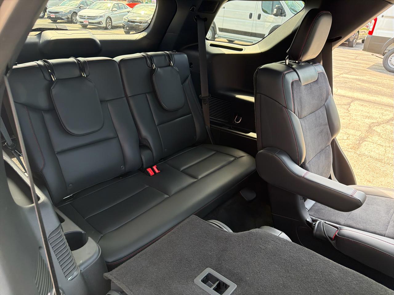 Ford Explorer ST AWD 2025