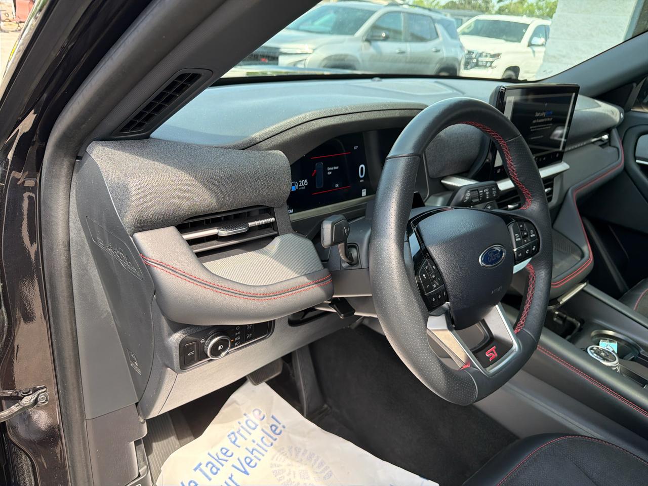 Ford Explorer ST AWD 2025