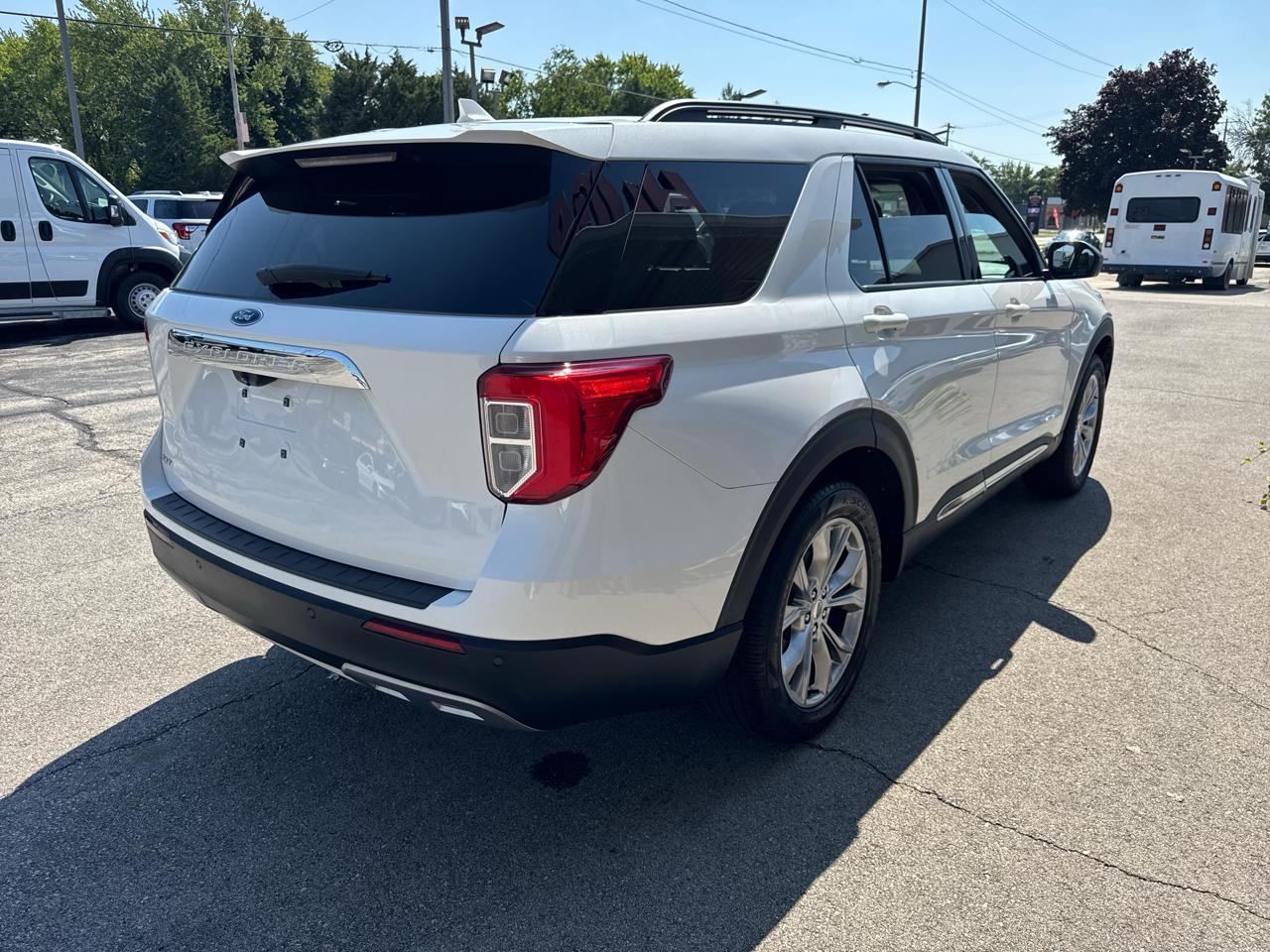 Ford Explorer XLT 2022