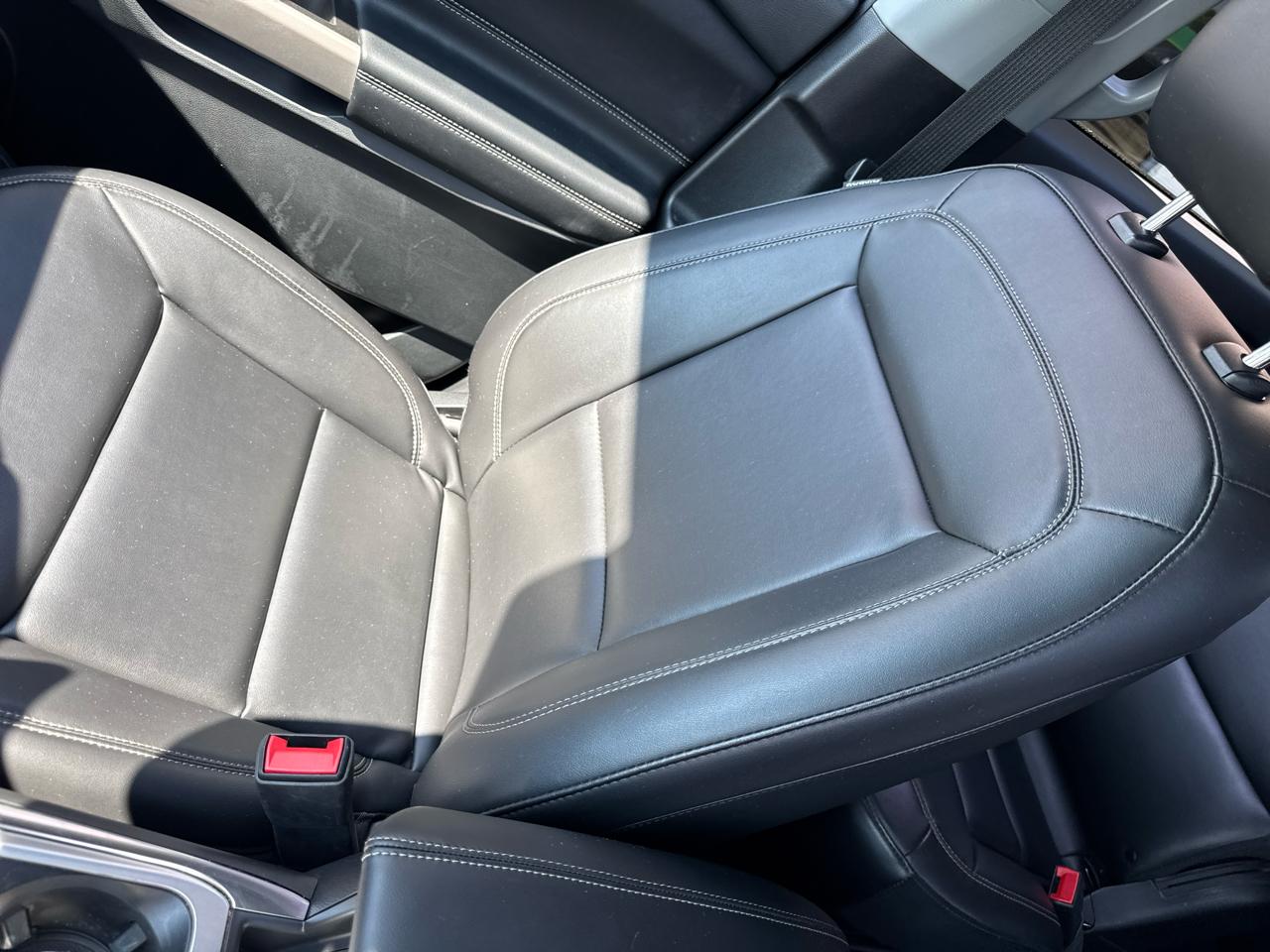 Ford Explorer XLT 2022