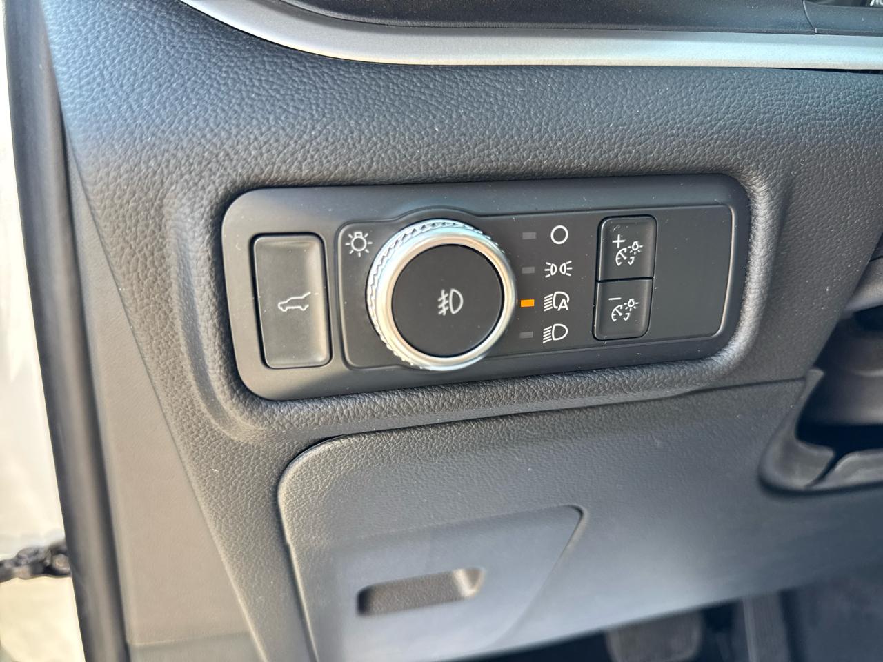 Ford Explorer XLT 2022