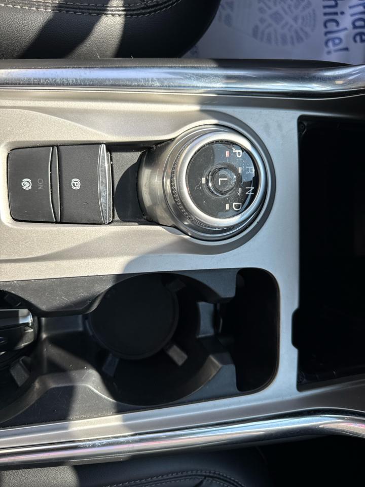 Ford Explorer XLT 2022