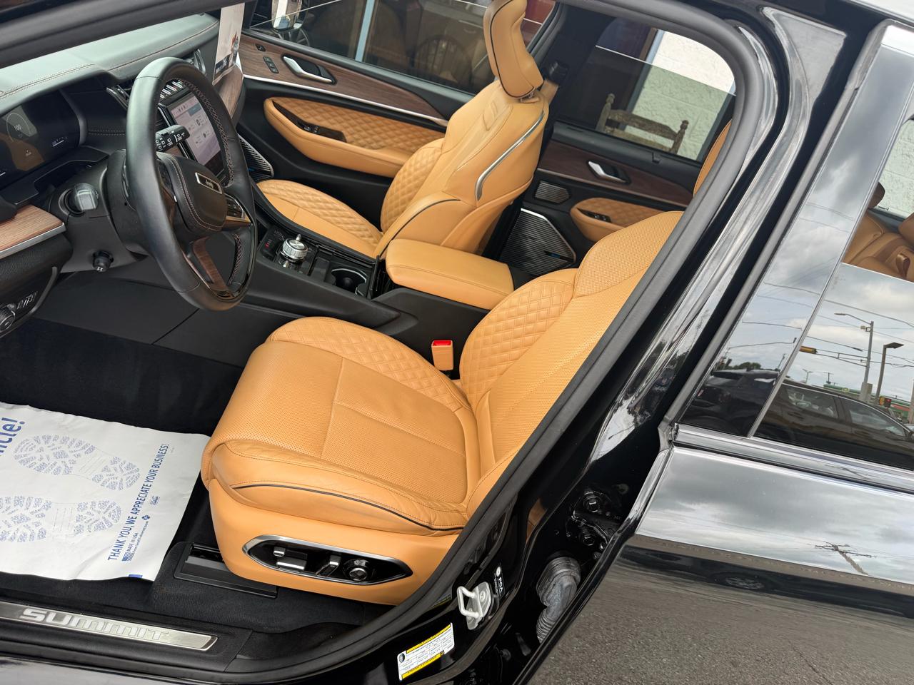 Jeep Grand Cherokee Summit 4WD 2023