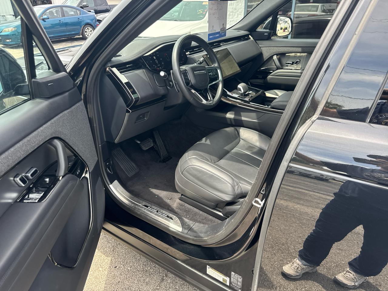 Land Rover Range Rover Sport P360 SE 2025