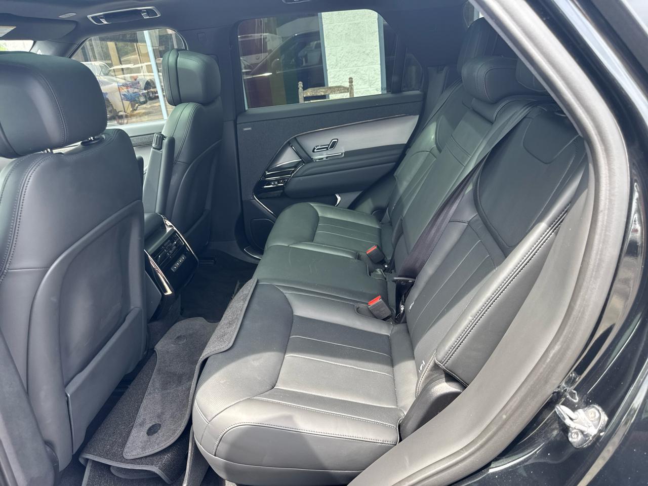 Land Rover Range Rover Sport P360 SE 2025