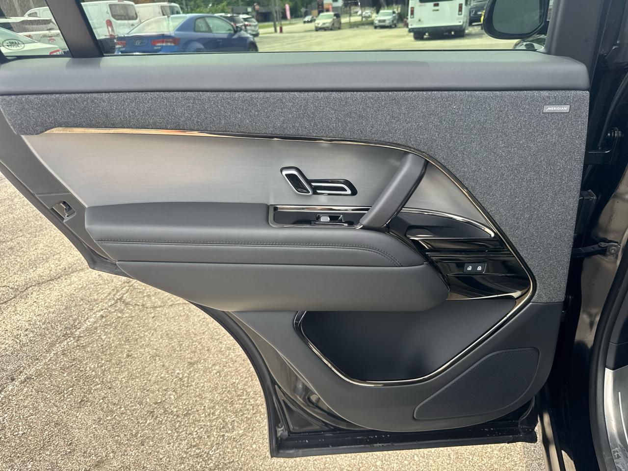 Land Rover Range Rover Sport P360 SE 2025