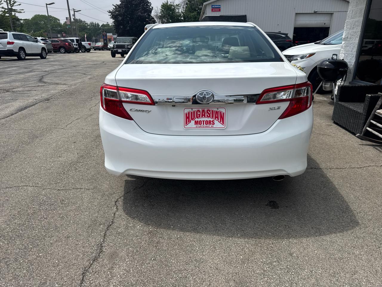 Toyota Camry XLE 2012
