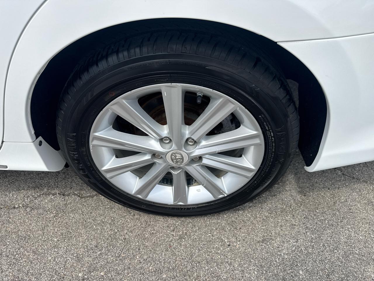 Toyota Camry XLE 2012