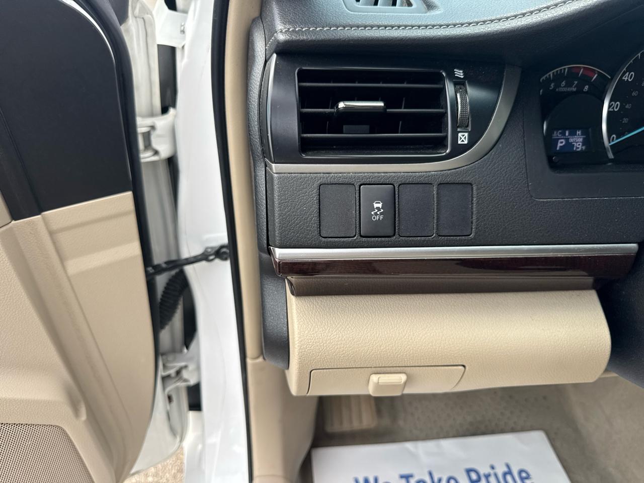 Toyota Camry XLE 2012