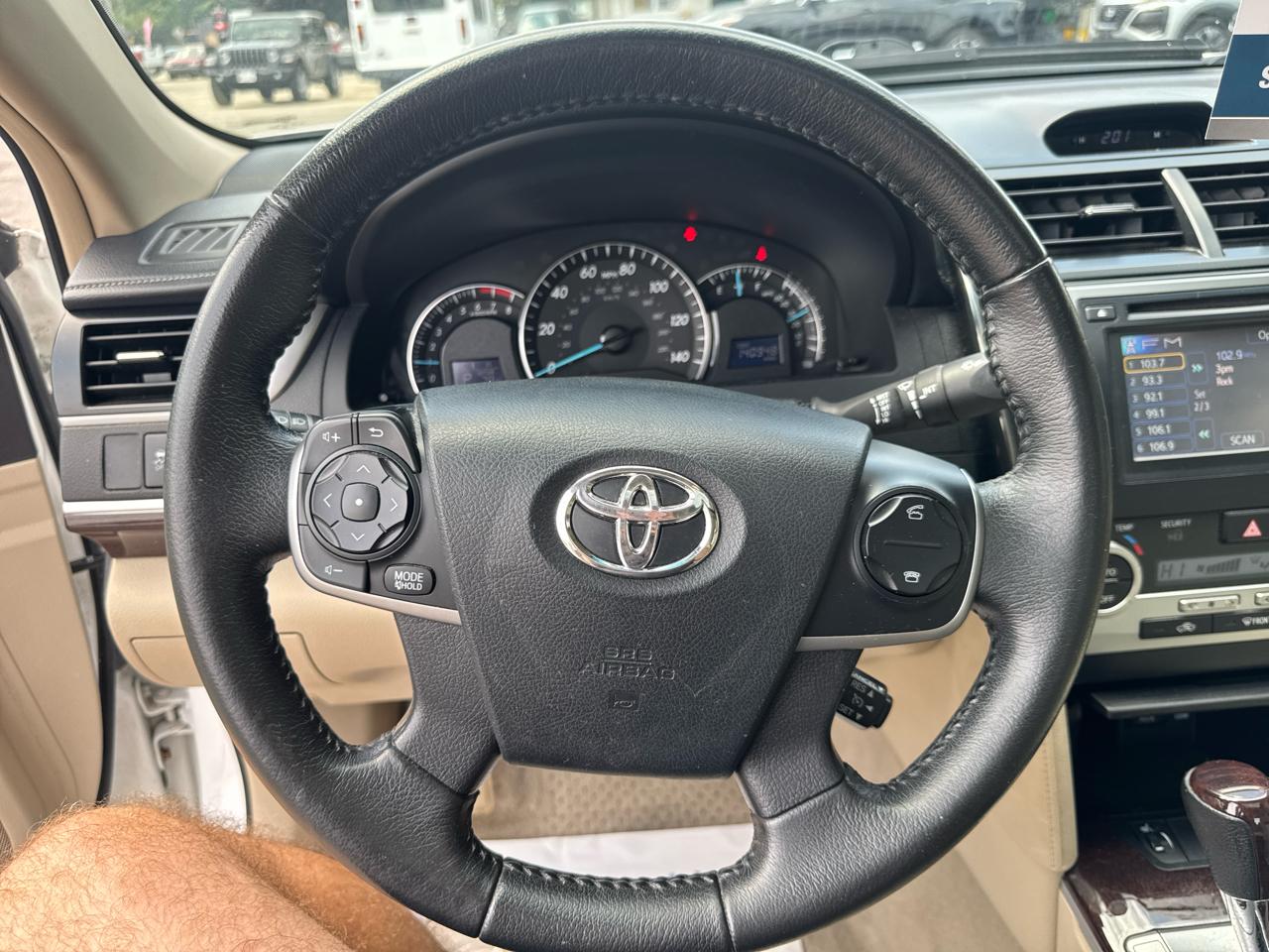 Toyota Camry XLE 2012